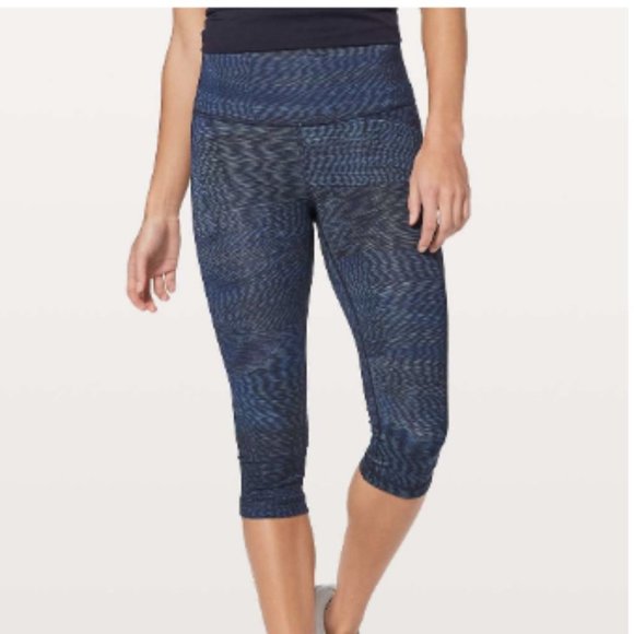 lululemon athletica Pants - Lululemon Wunder Under Hi-Rise 1/2 Tight *Full-On Luxtreme 17"